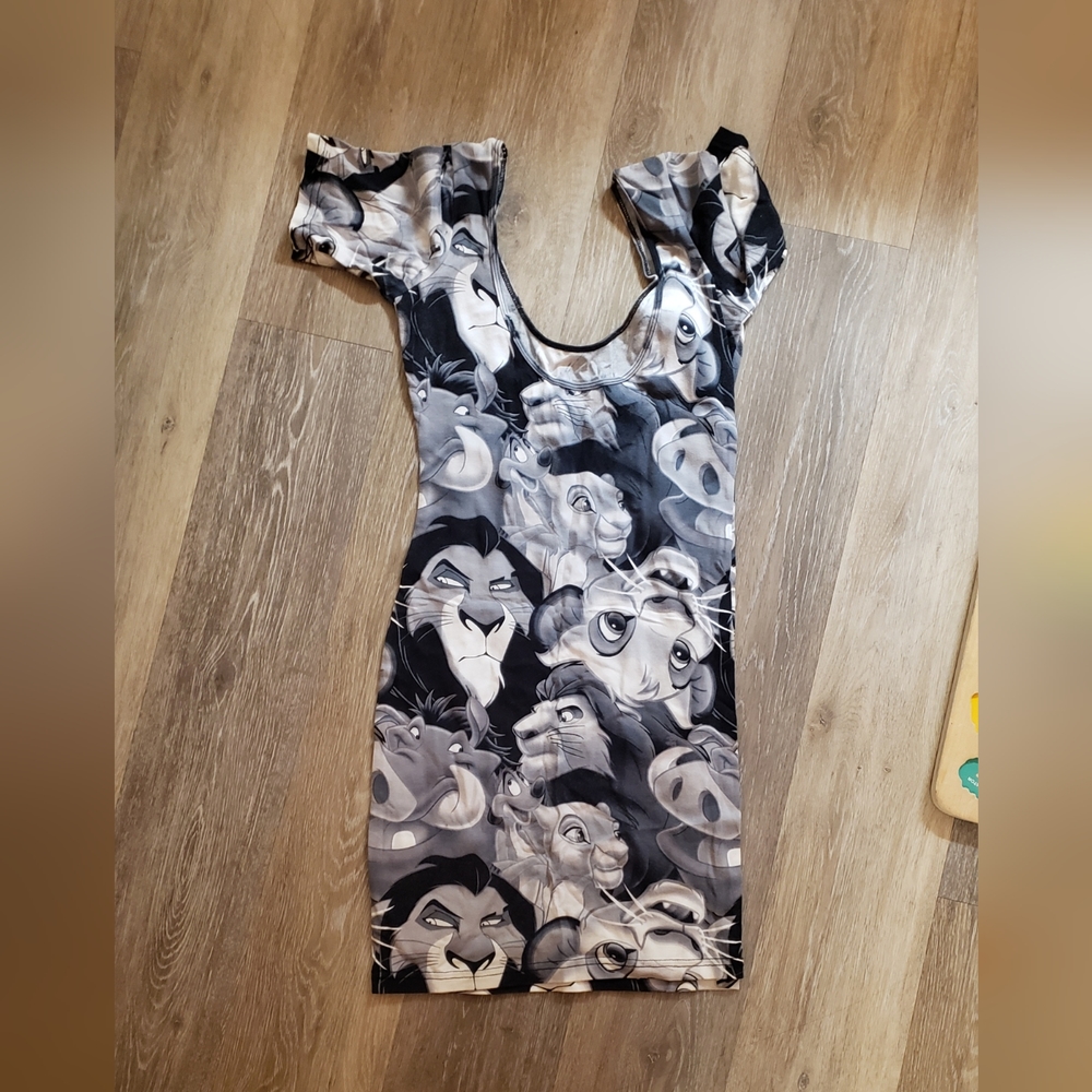 Lion King Dress - image 4